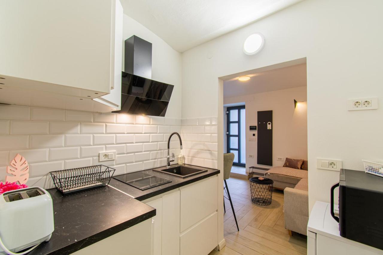 Flexible Selfcheckins 44 - Zagreb - New - Center Apartman Kültér fotó